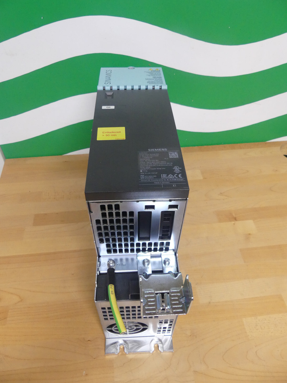 Siemens 6SL3120-1TE23-0AD0