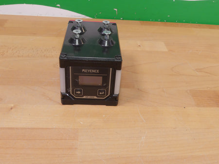 Keyence SR-2000 MAC 00-01-FC-8A-65-04
