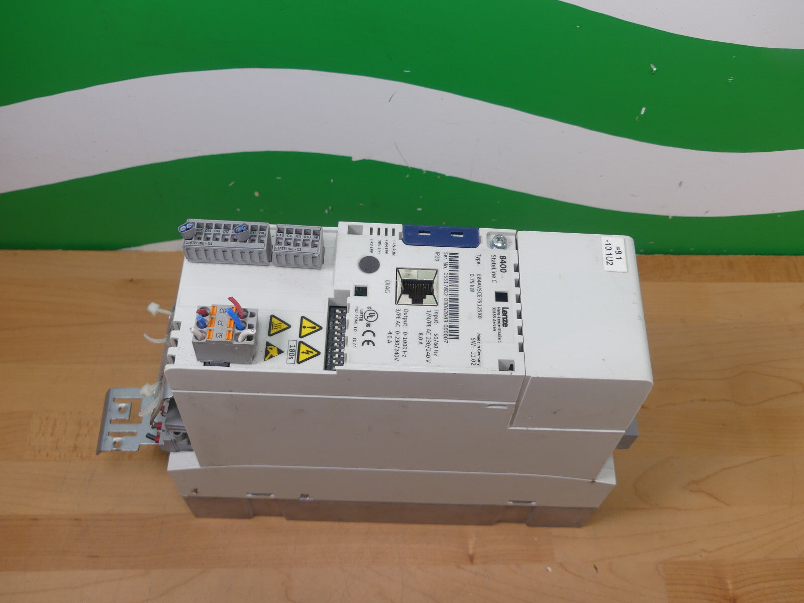 Lenze E84AVSCE7512SX0 Leicht Beschädgit s.Bilder