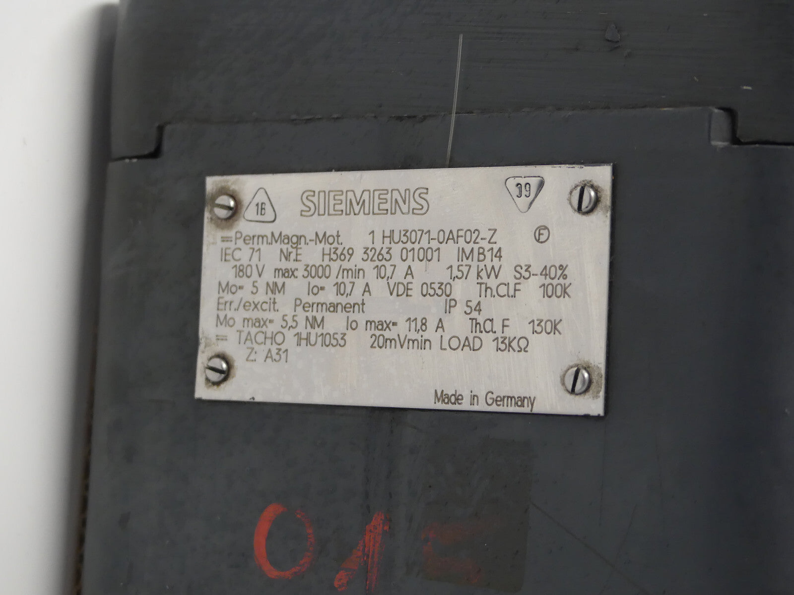 Siemens Servomotor 1HU3071-0AF02-Z Permanent-Magnet-Motor