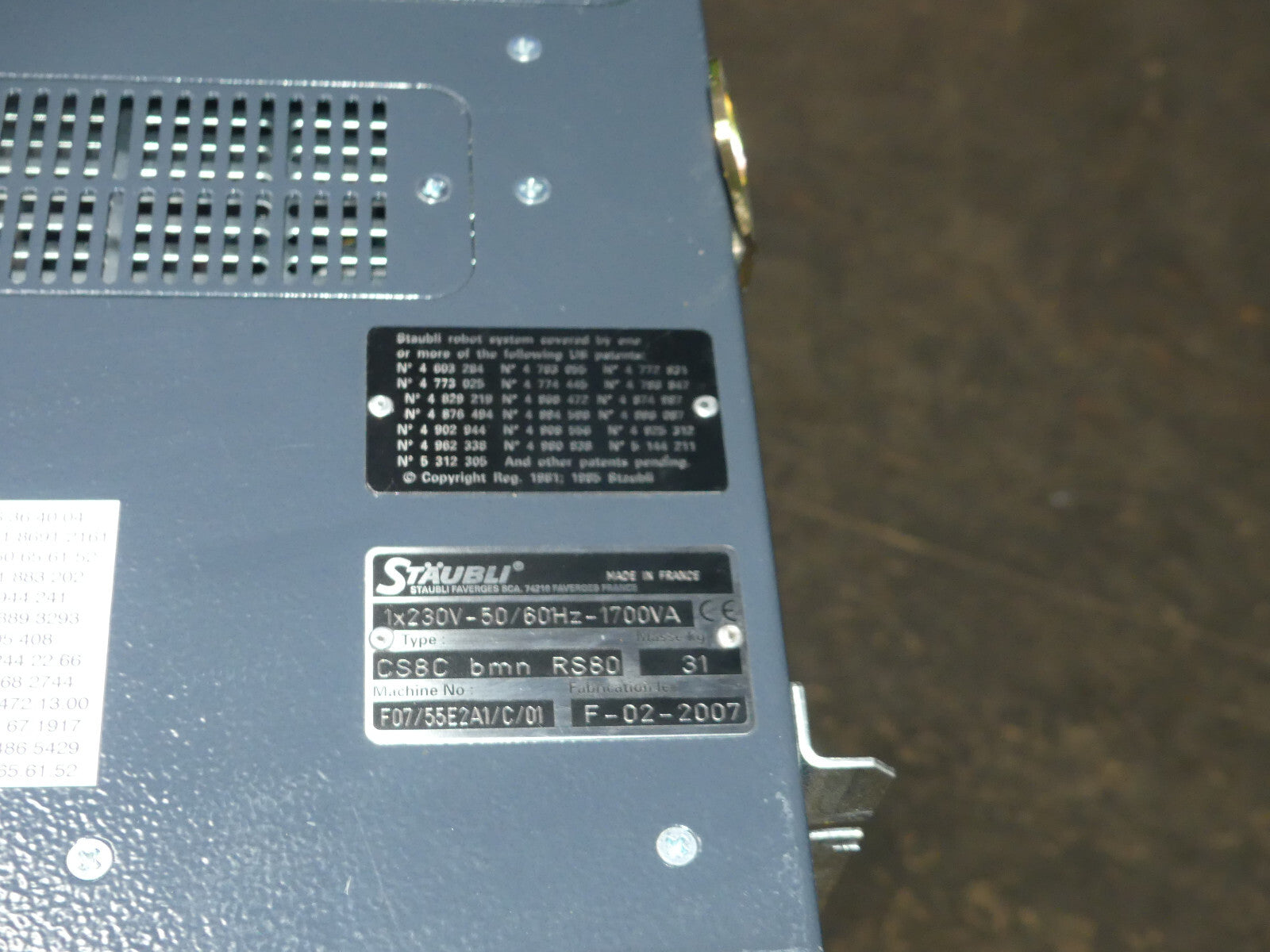 STÄUBLI Robot Controller CS8C bmn RS80  s.Bilder