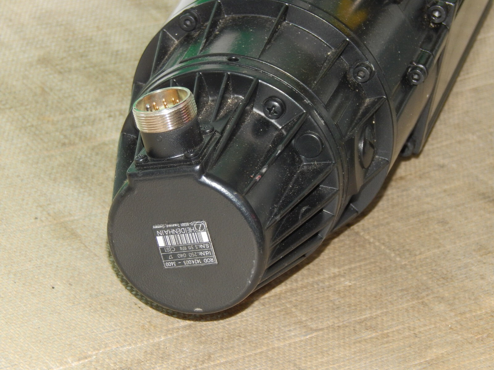 Rexroth MAC071C-0-NS-4-C/095-A-1/WI594LV Permanent Magnet Motor 