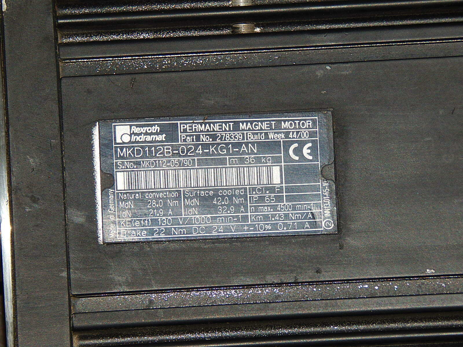  Rexroth Permanent Magnet Motor  MKD112B-024-KG1-AN  Used