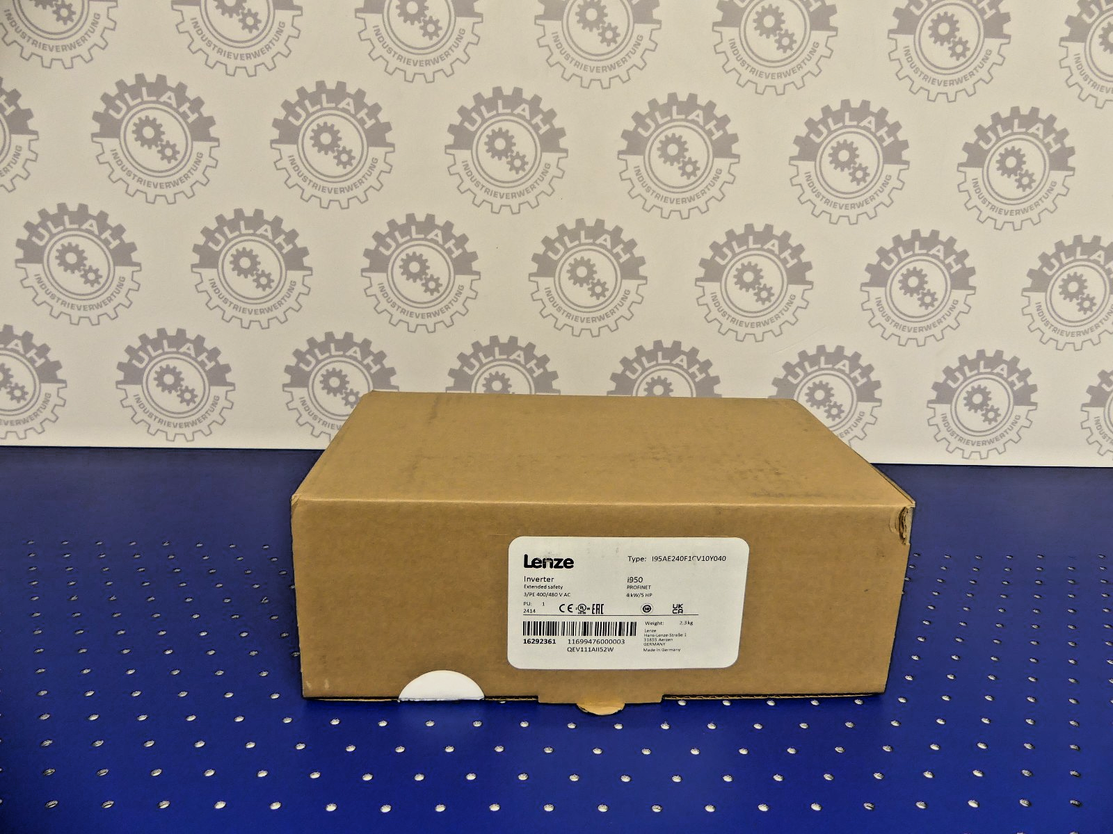 LENZE I95AE24F1CV10Y040