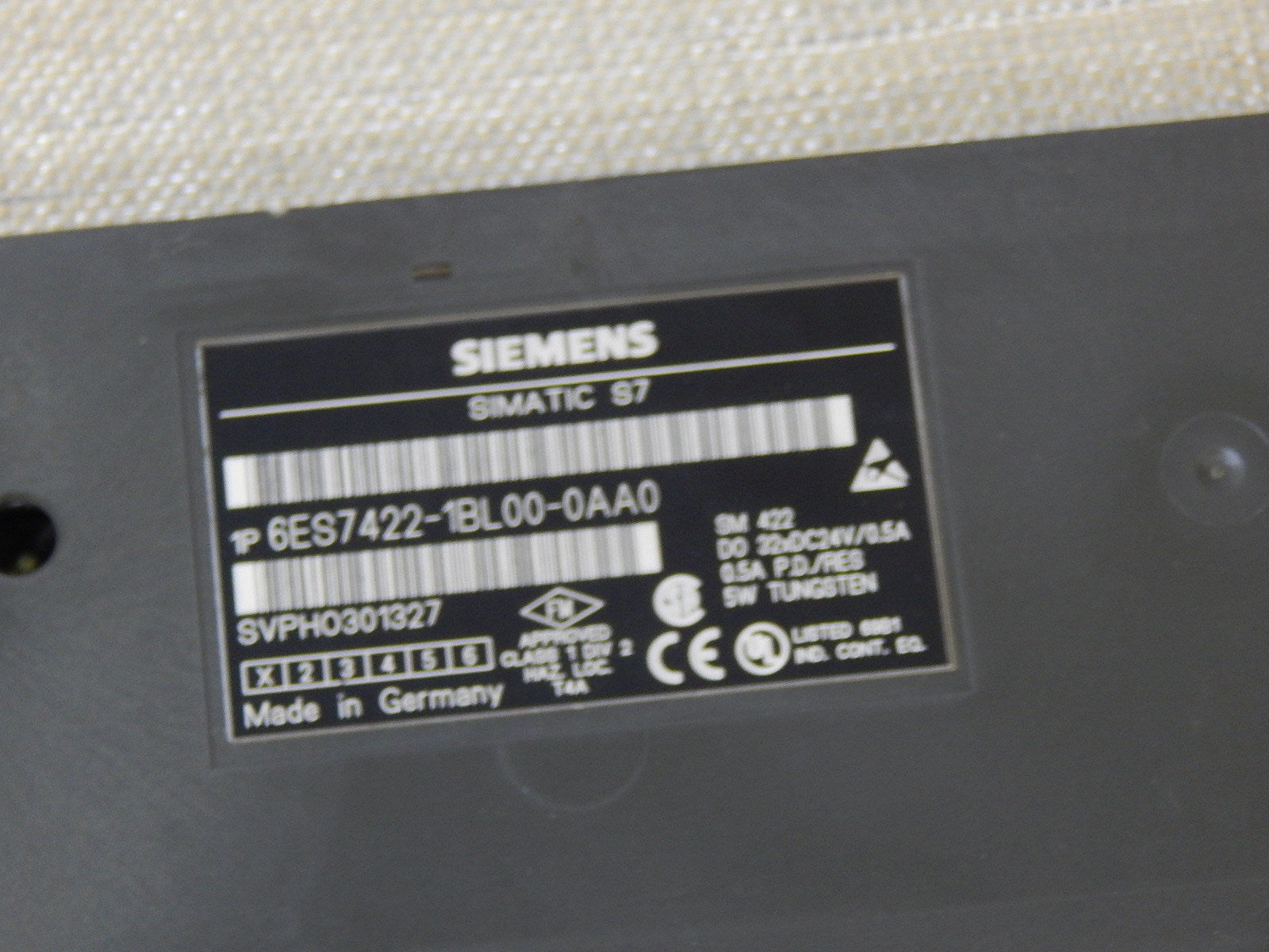 Siemens 6ES7 422-1BL00-0AA0 used 6ES7422-1BL00-0AA0  Used