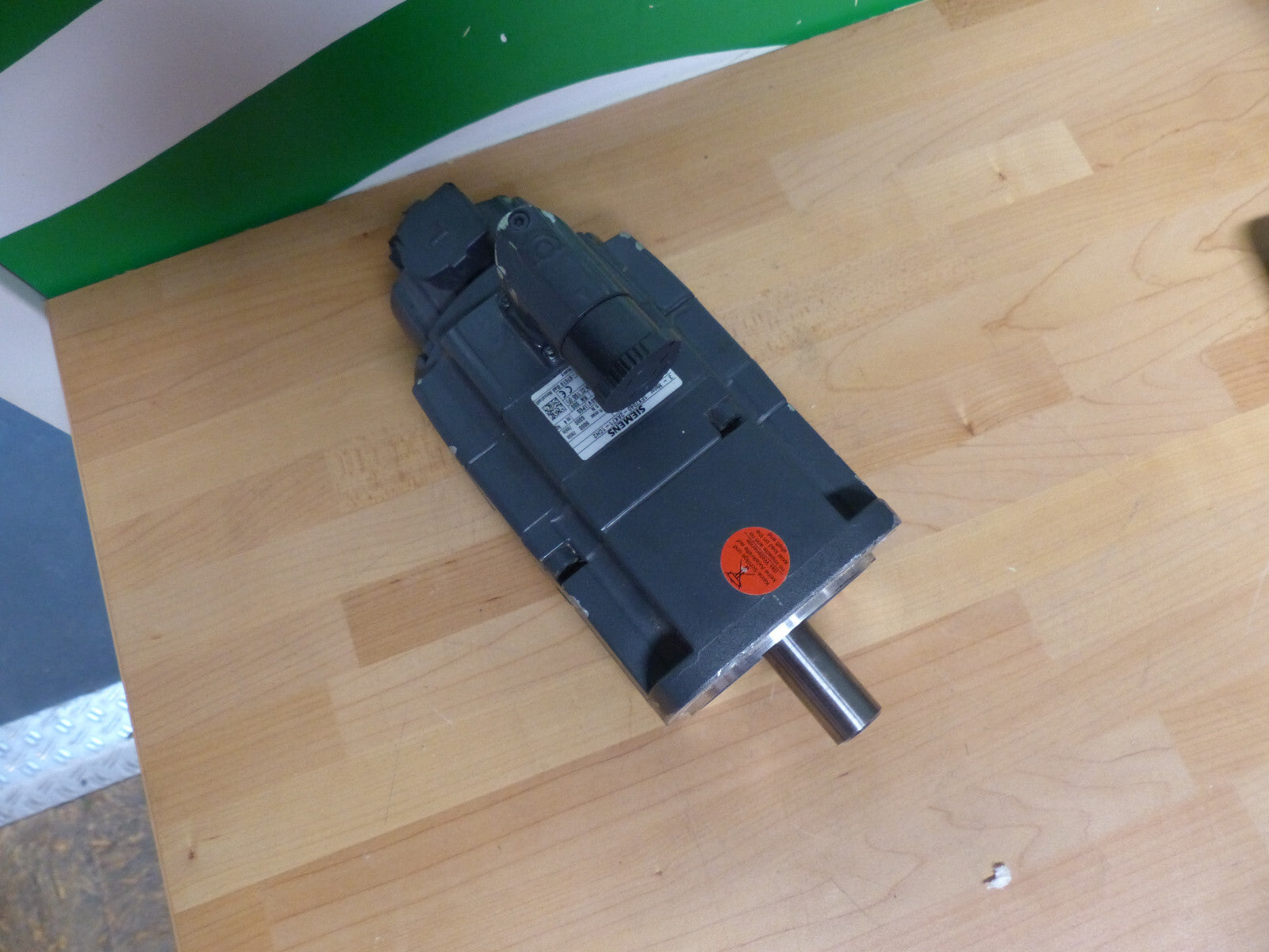 Siemens 1FK7040-2AK71-1CH2  3~ Synchronmotor