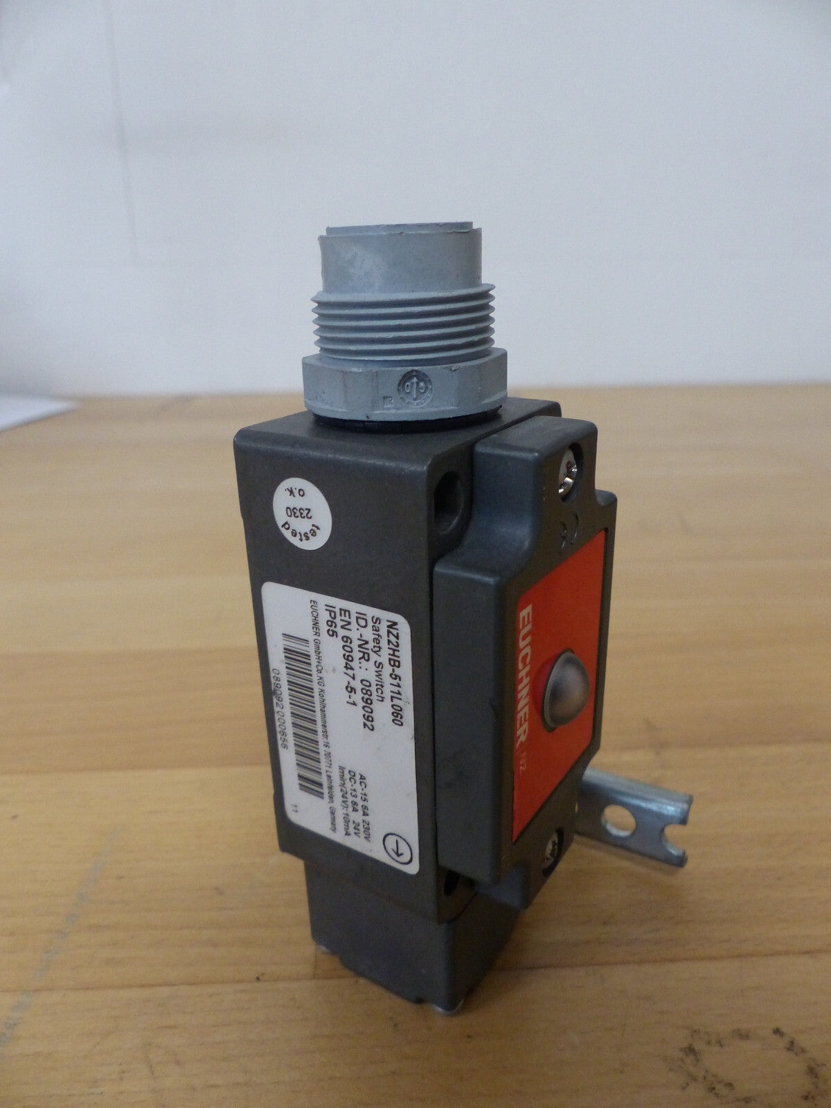 EUCHNER  NZ2HB-511L060