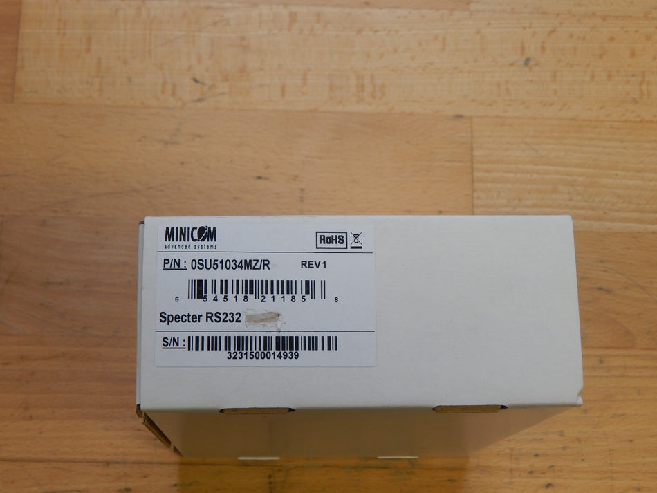  MINICOM Phantom Specter 0SU51034MZ/R RS232  Cable Server Management Switch
