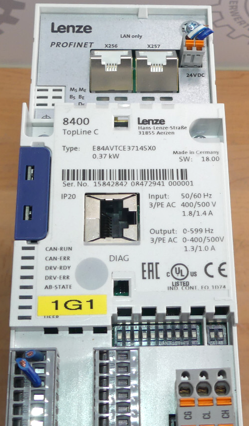 Lenze Inverter Drive 8400 Topline C E84AVTCE3714SX0