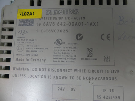 Siemens 6AV6 642-0DA01-1AX1 leicht beschädigt S. Bilder