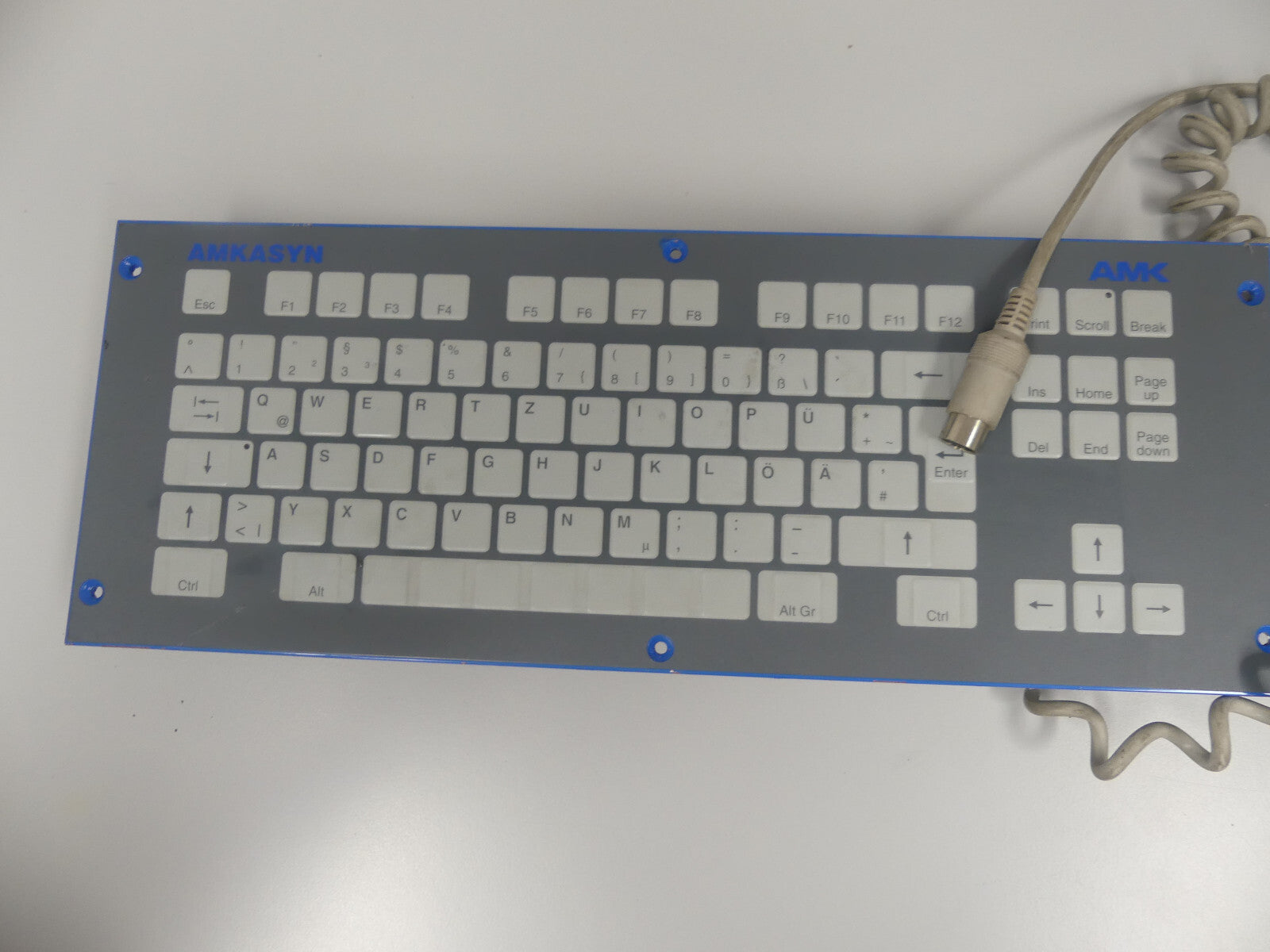 AMK AMKASYN keyboard