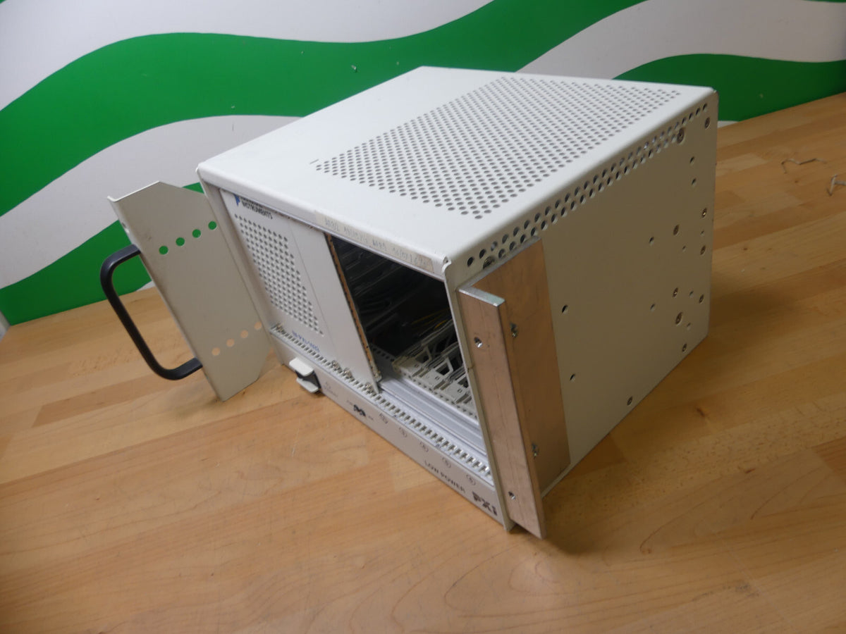 National Instruments NI PXI-1033
