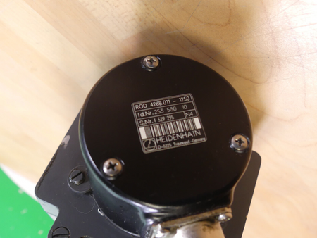 SIEMENS 1FT5046-0AC01-1-Z mit HEIDENAIN ROD 426B.011-1250