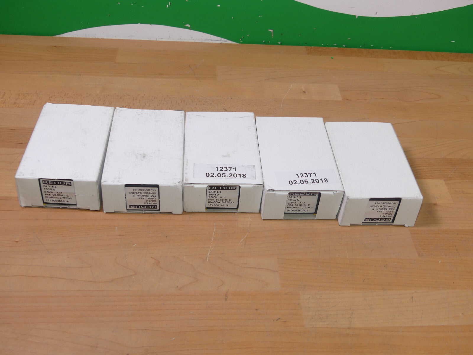 5 x Redur 6A315.3 Aufsteckstromwandler 150/5A 5VA Kl.1