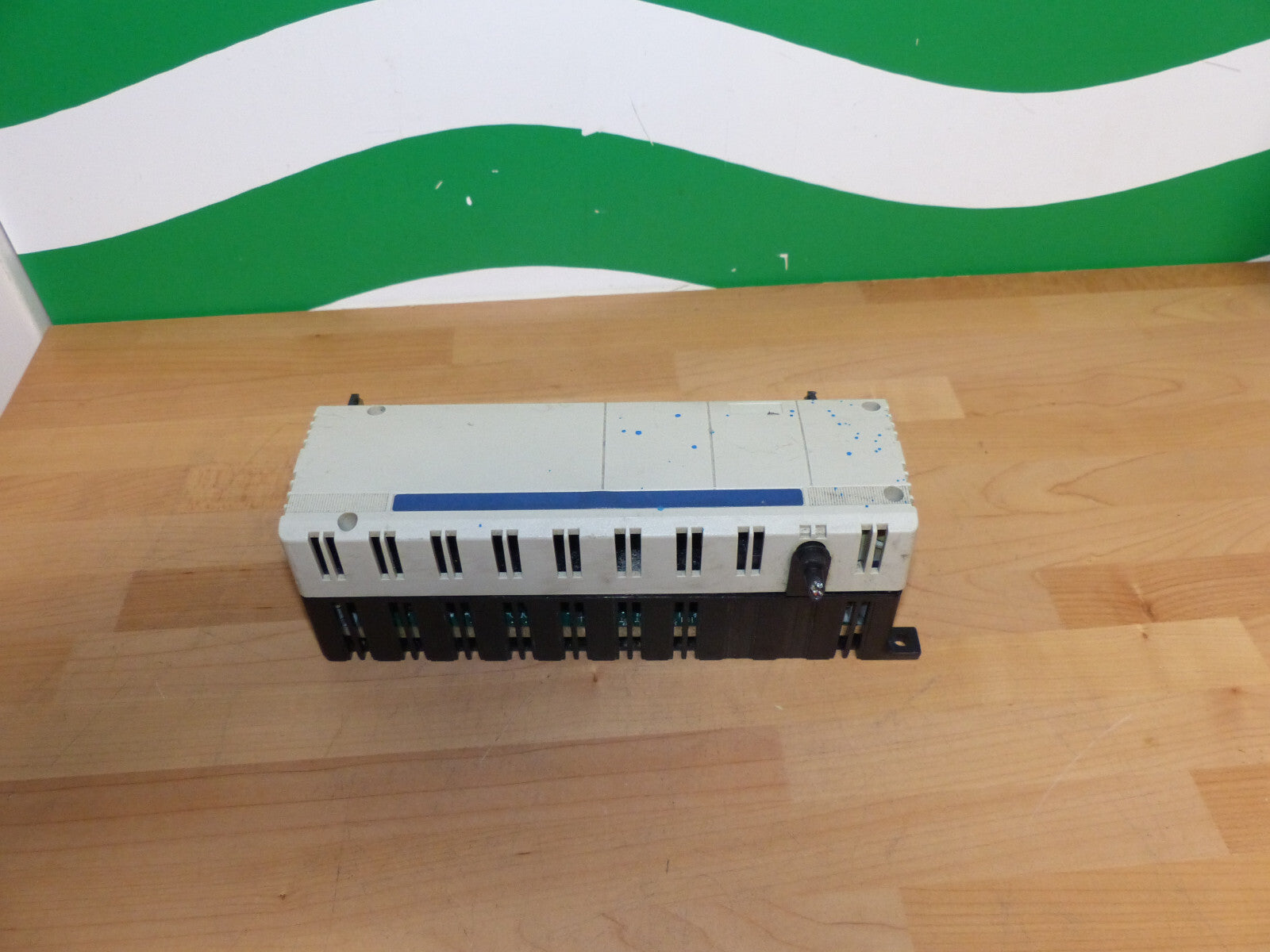 SCHNEIDER ELECTRIC TBXDES1622 used s.Bilder
