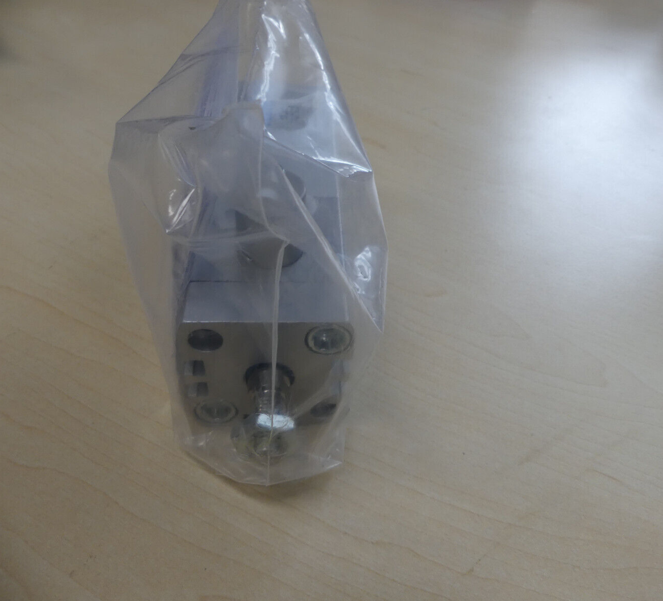 Festo ADN-32-50-KP-A-P-A