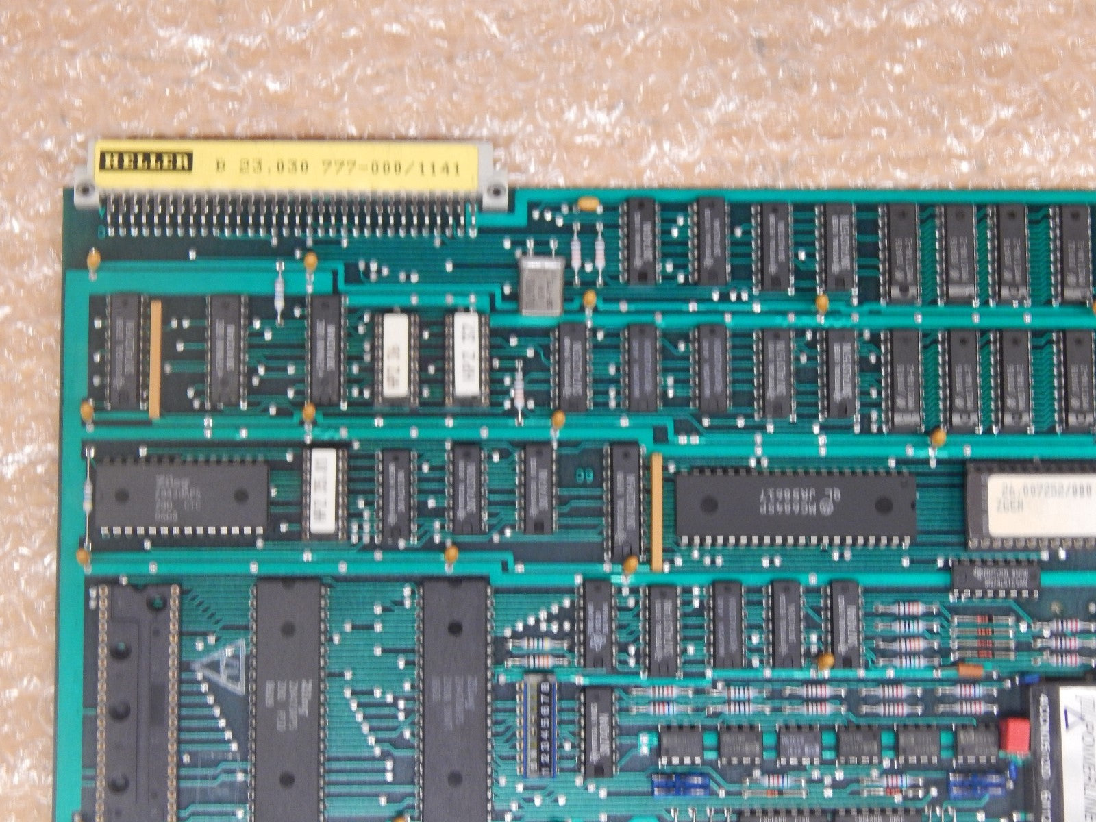  Heller  B 23.030 777-000/1141