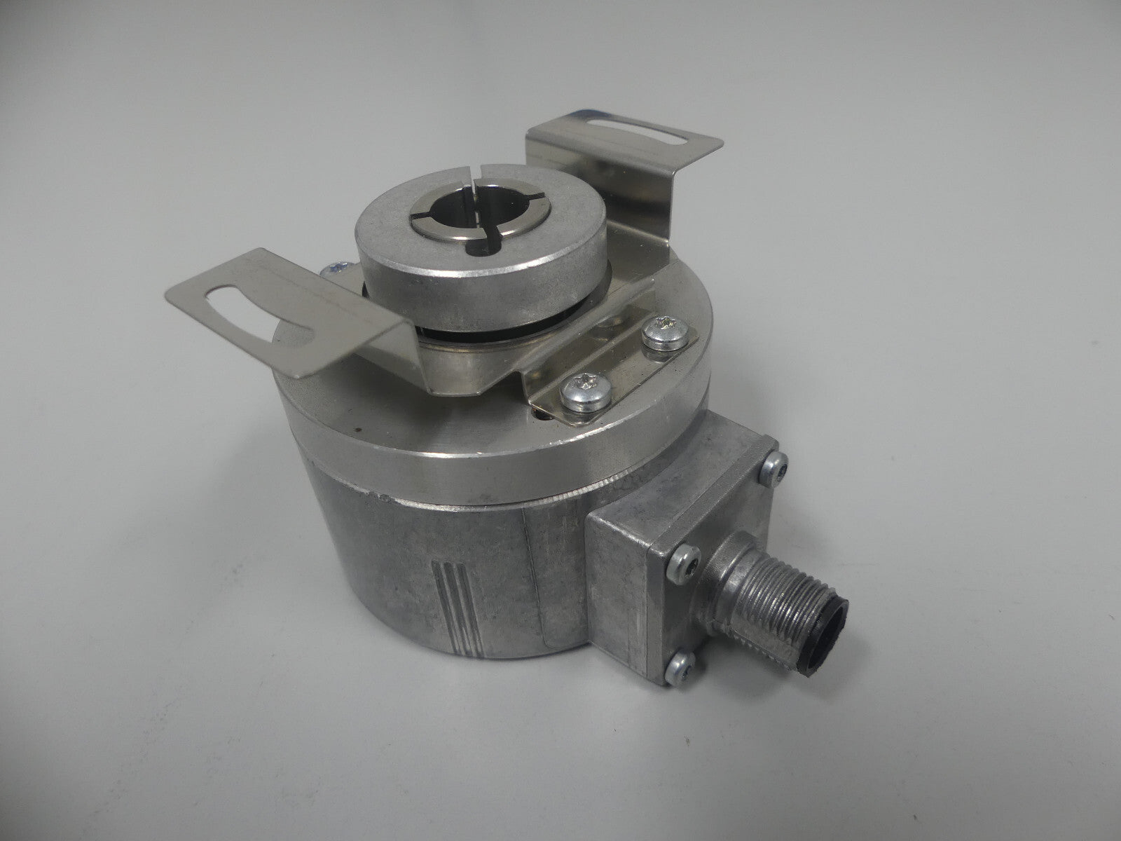 Baumer EIL580P-TT12.5BF.01024.B