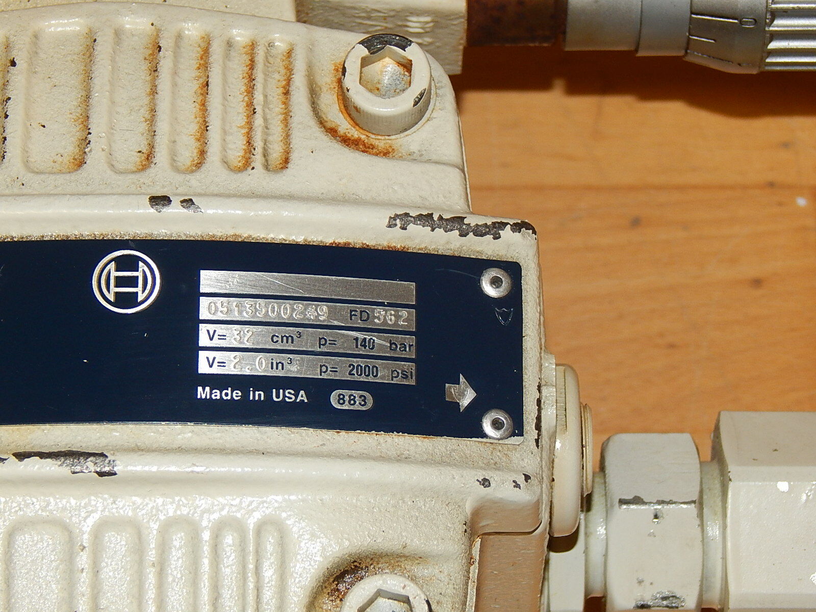  Bosch Flügelzellenpumpe 0513500249 FD 562  Hydraulikpumpe 140bar  Used