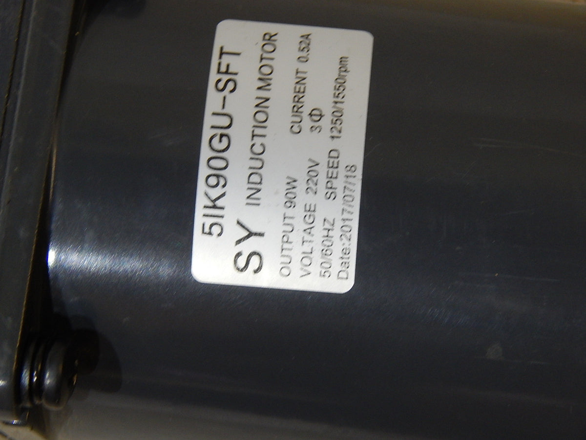 Oriental Motor 5IK90GU-SFT   INDUCTION MOTOR +Getriebe 5GU 7.5K 