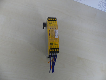 Pilz PNOZ m EF 801400 772142