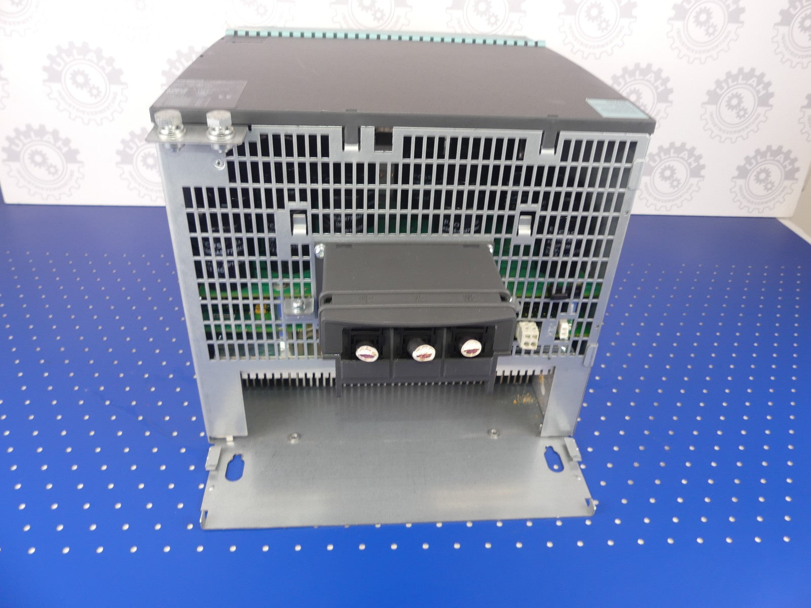 SIEMENS 6SL3120-1TE31-3AA3