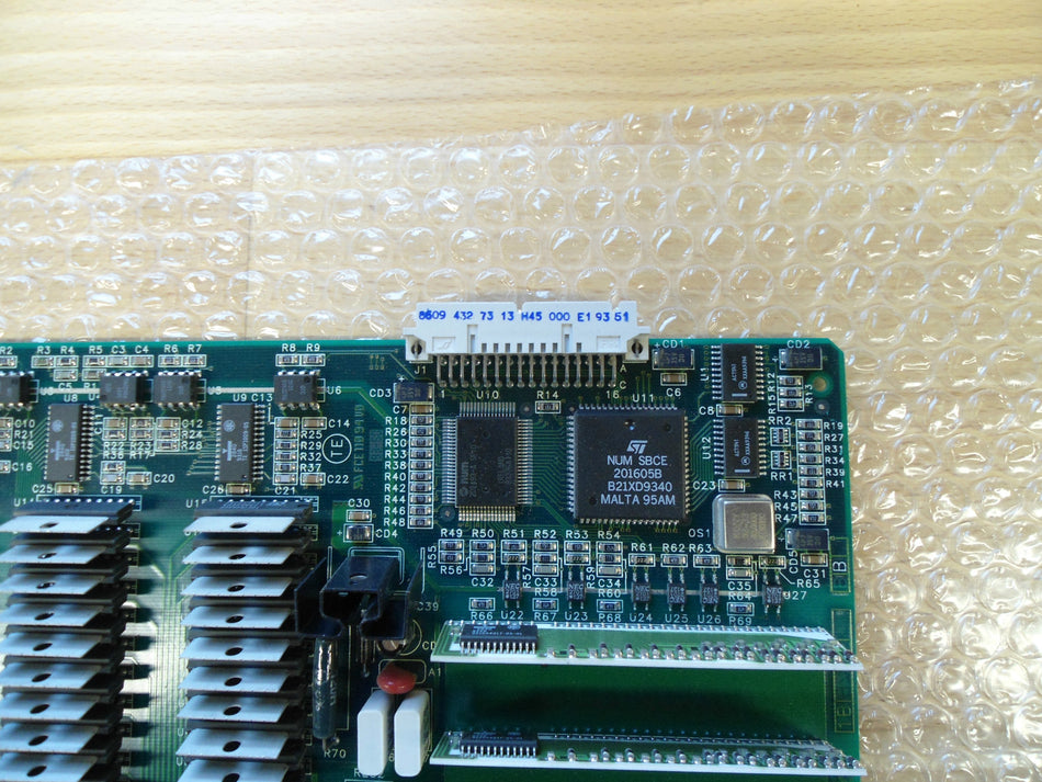 Schneider Electric 3Axes NUM 8609 432 73 13 H45 000 E1 93 51