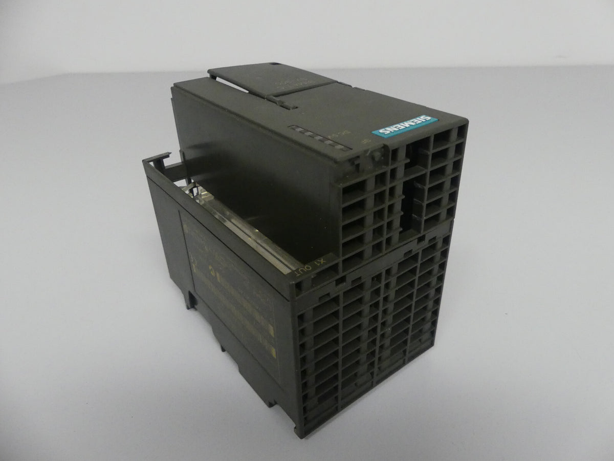 SIEMENS 6ES7 361-3CA01-0AA0 LEICHT BESCHÄDIGT, S.BILDER