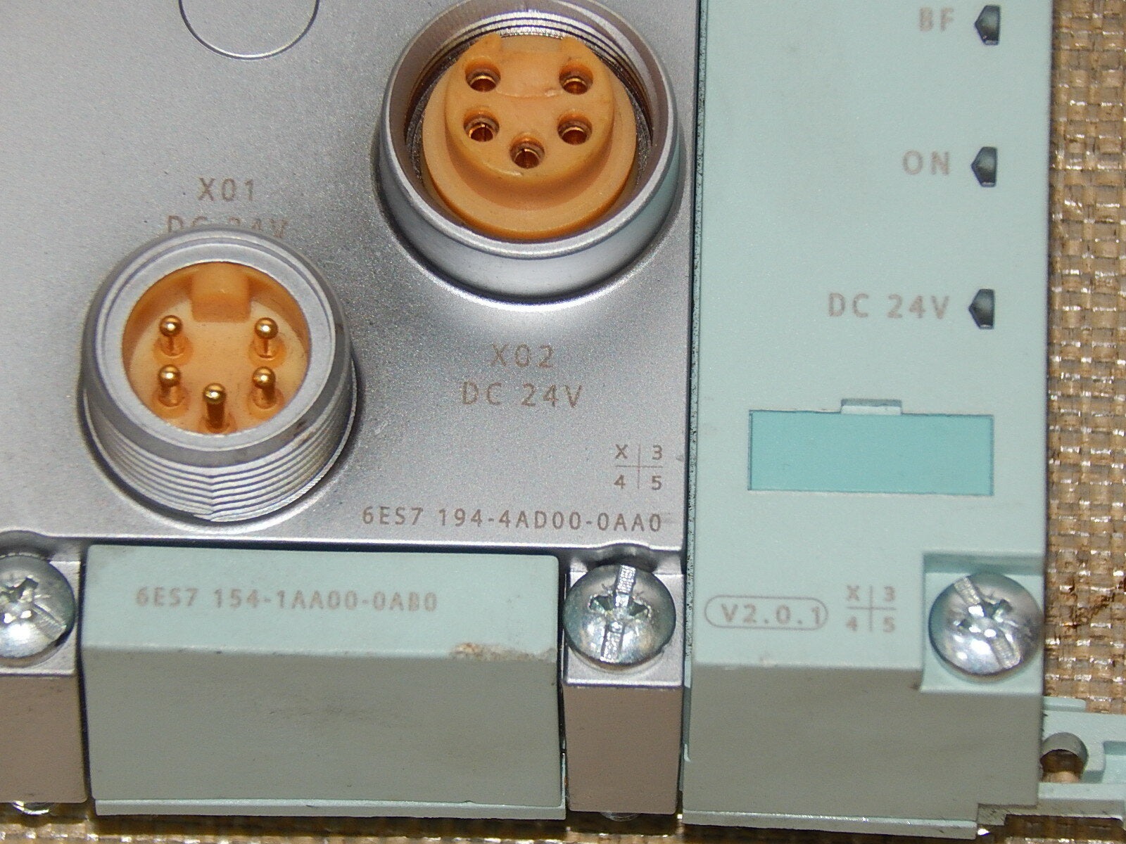 Siemens 6ES7 194-4AD00-0AA0 // 6ES7194-4AD00-0AA0+6ES7 154-1AA00-0AB0 used