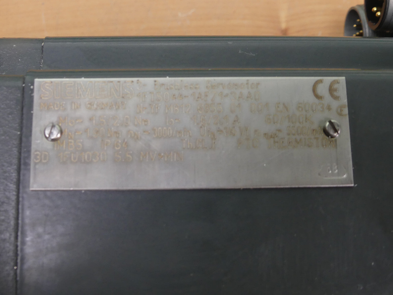 SIEMENS 1FT5044-1AF71-3AA0 Leicht Beschädigt s.Bilder