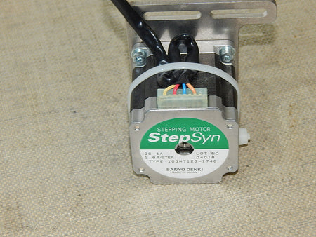 Sanyo Denki Stepping Motor StepSyn 103H7123-1746 Used