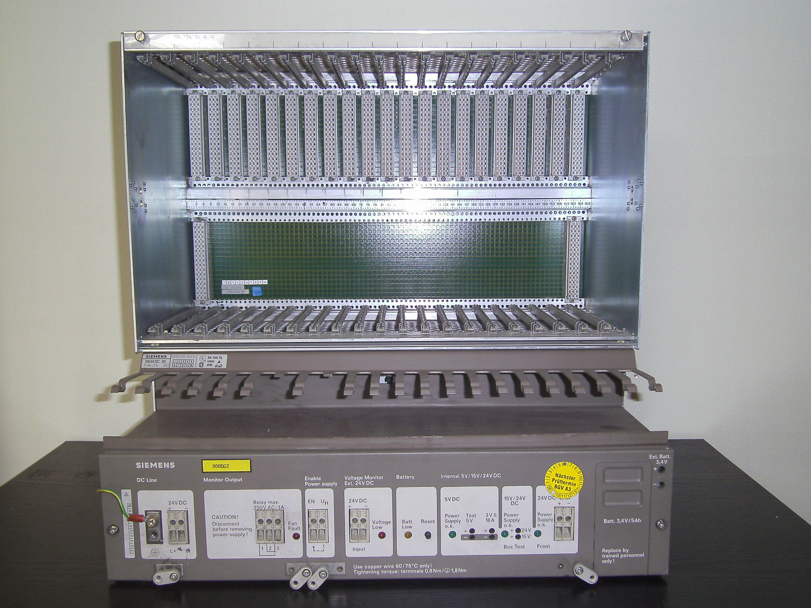Siemens Simatic Power Supply Stromversorgung 6ES5955-3NC13+Rack 6ES5183-3UA21