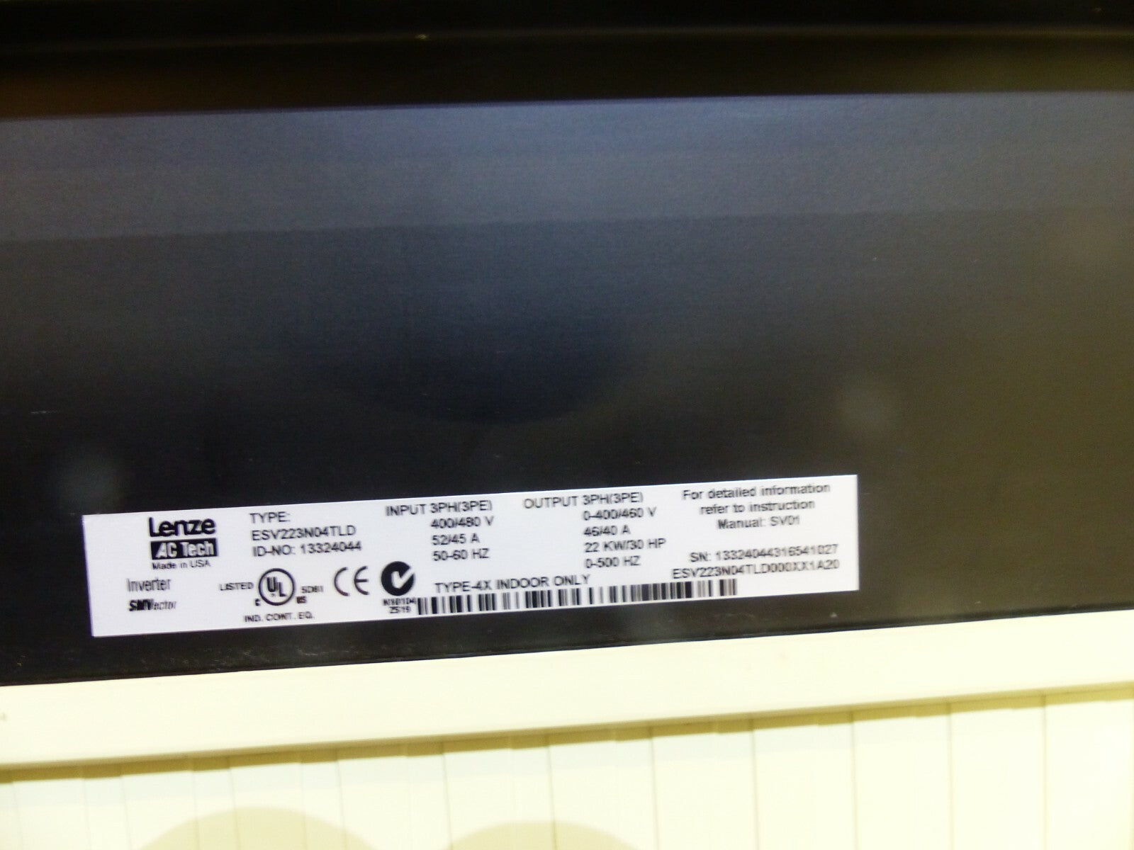 Lenze AC Tech ESV223N04TLD