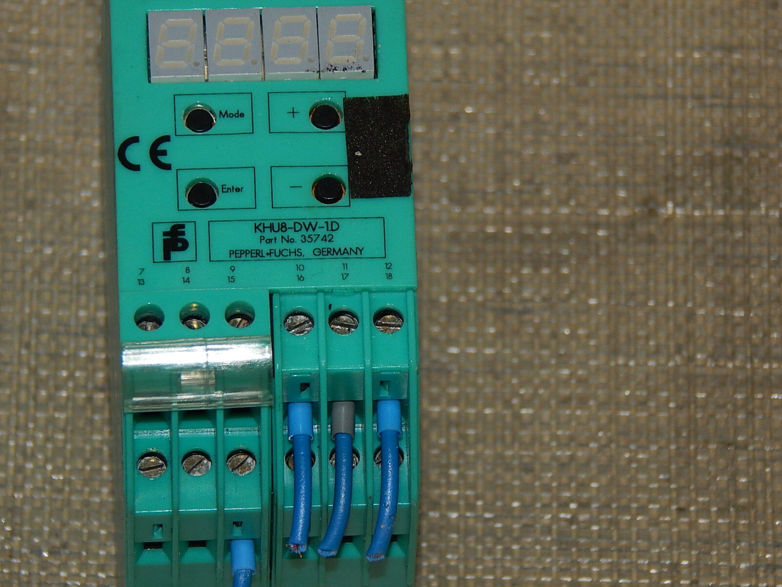  PEPPERL + FUCHS K-System 35742  KHU8-DW-1D used