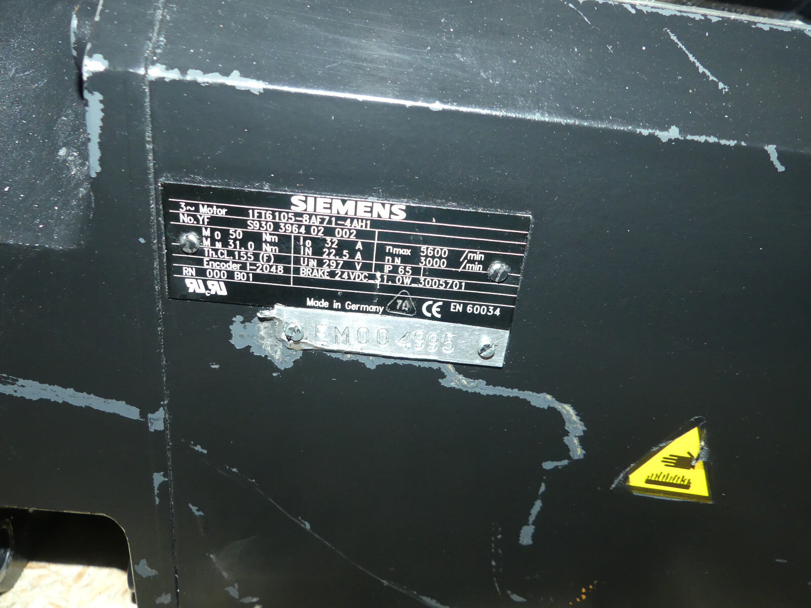 Siemens 1FT6105-8AF71-4AH1 Servomotor Used