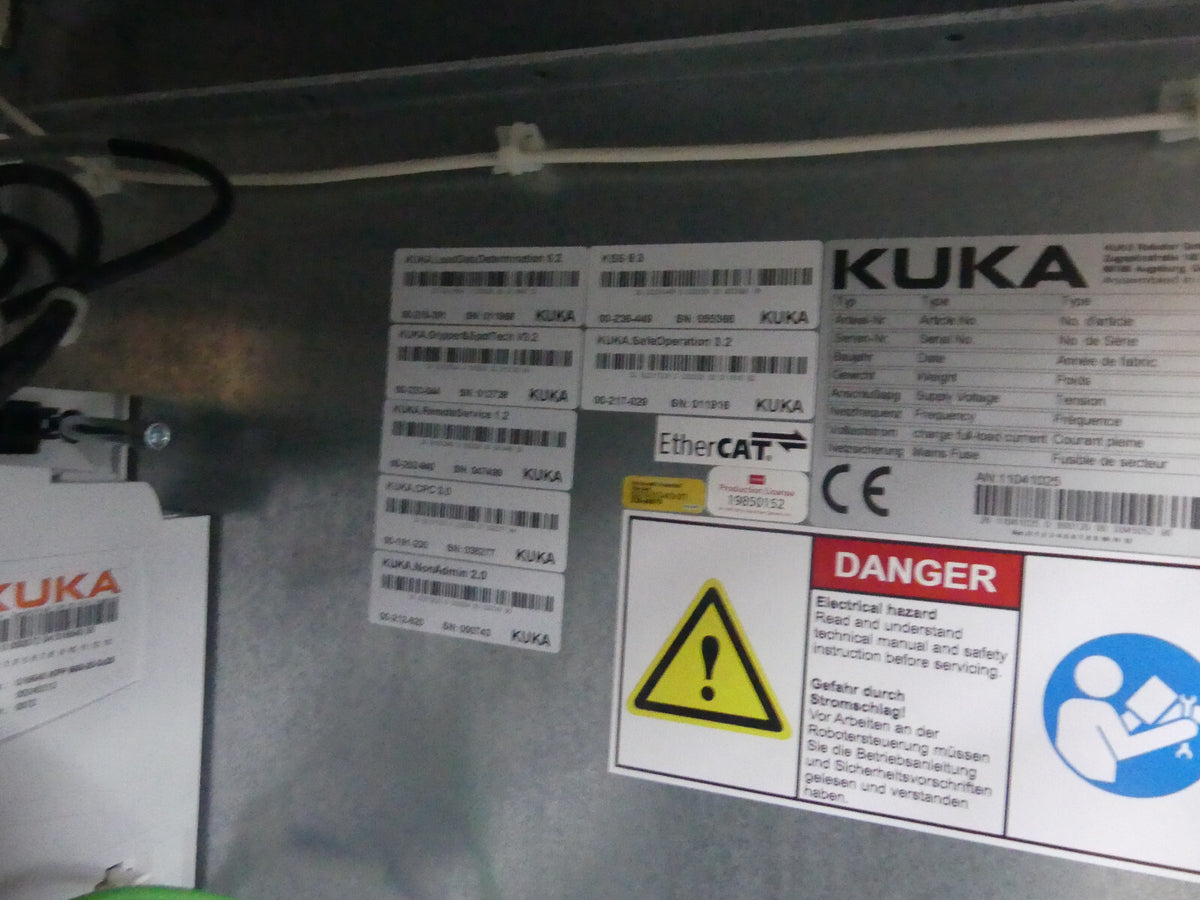 KUKA Industrieroboter KRC4  KR210 R2700 extra  KR210R2700 extr B.j: 09/2017 s.B