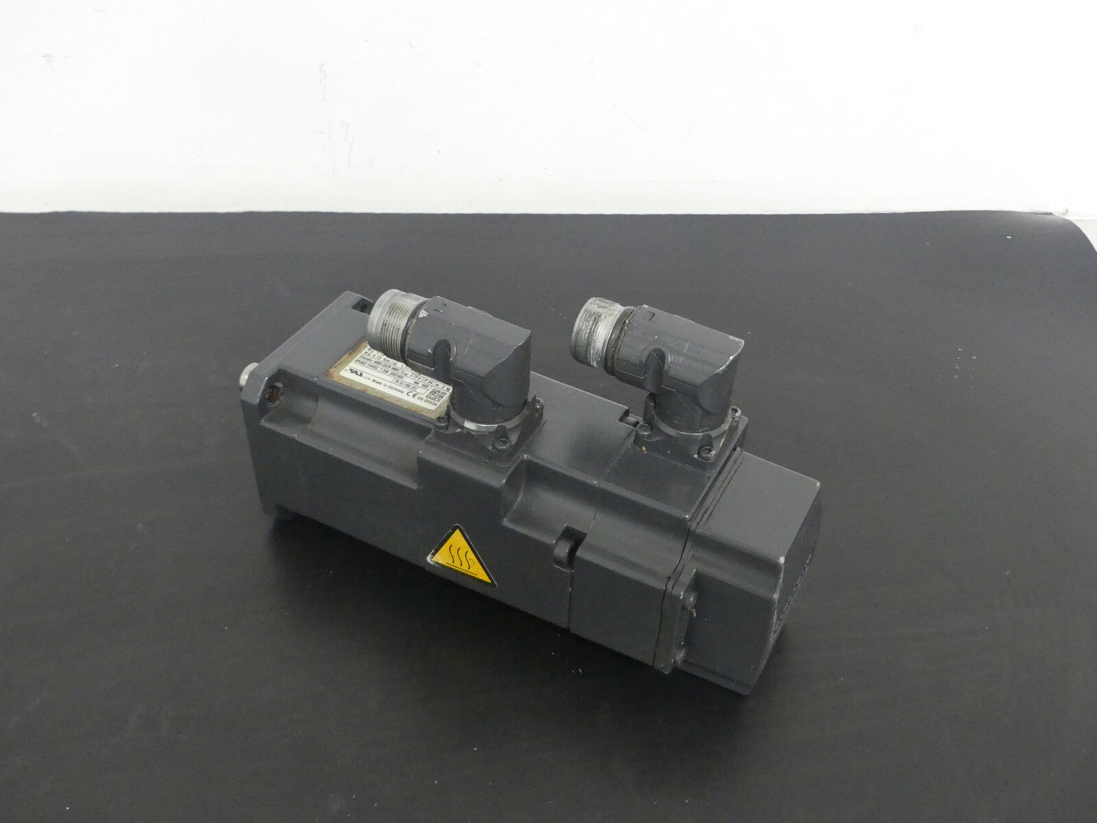 Siemens 1FK7032-5AK71-1HH3   1FK70325AK711HH3