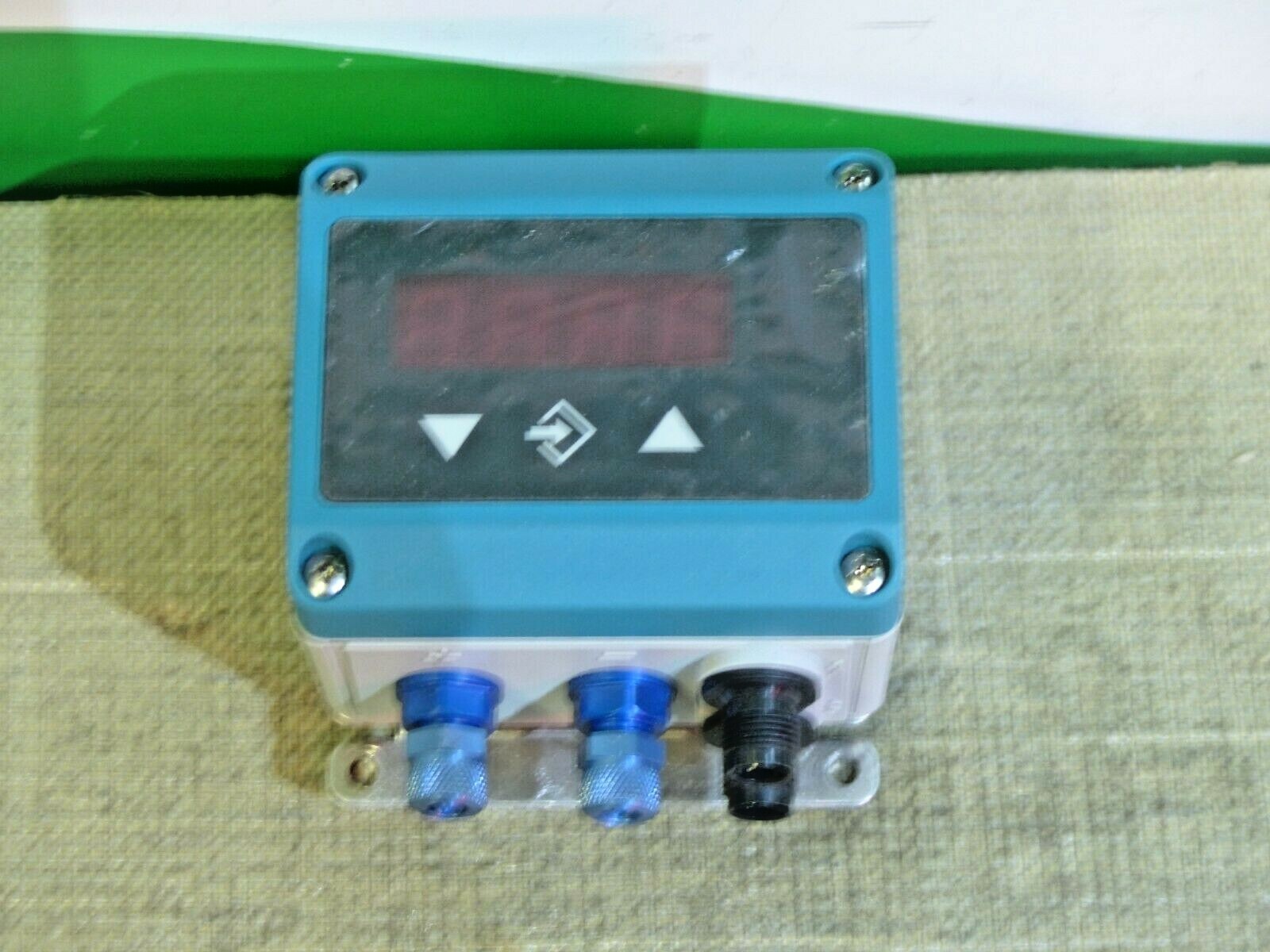Fischer Differenzdruckschalter DE45N30040PK03MWD0235