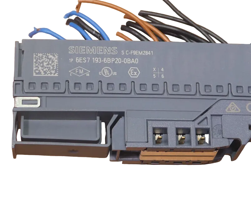 2x Siemens 6ES7 131-6bf00-0ca0  6ES7131-6bf00-0ca0+ 6es7 193-6bp20-0ba0