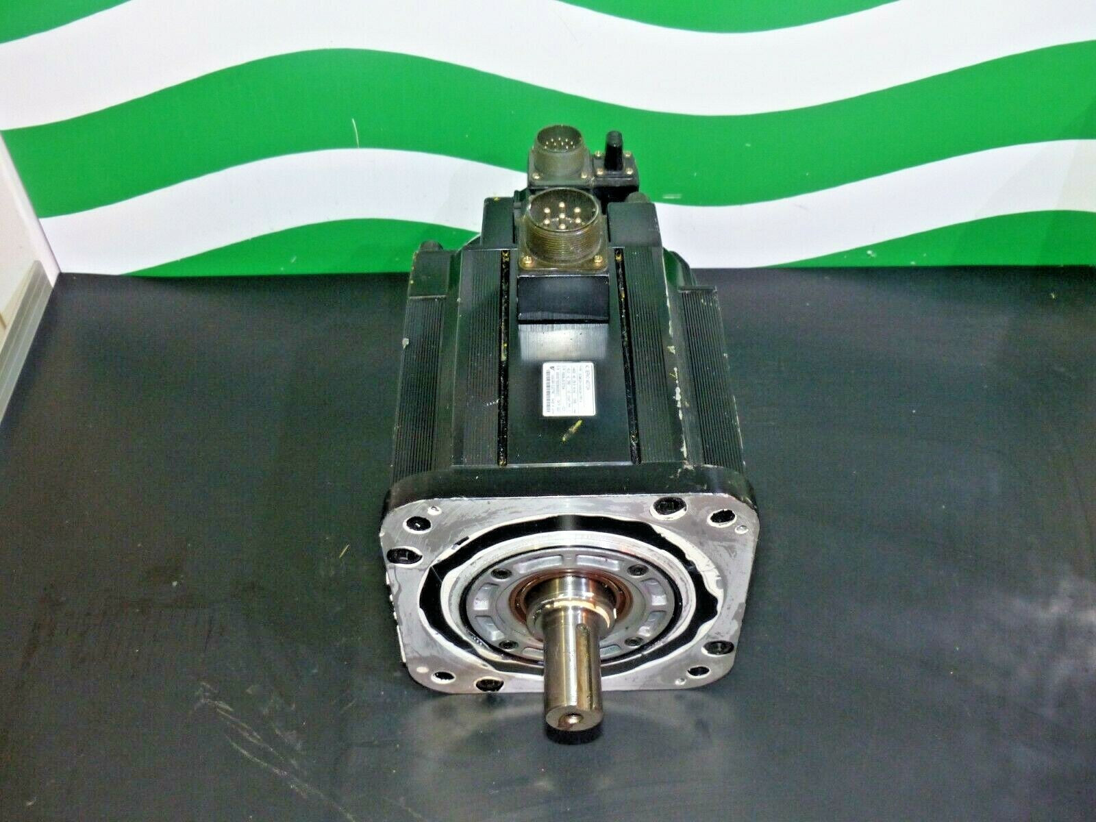 Yaskawa SGMGH-44A2A-YR14