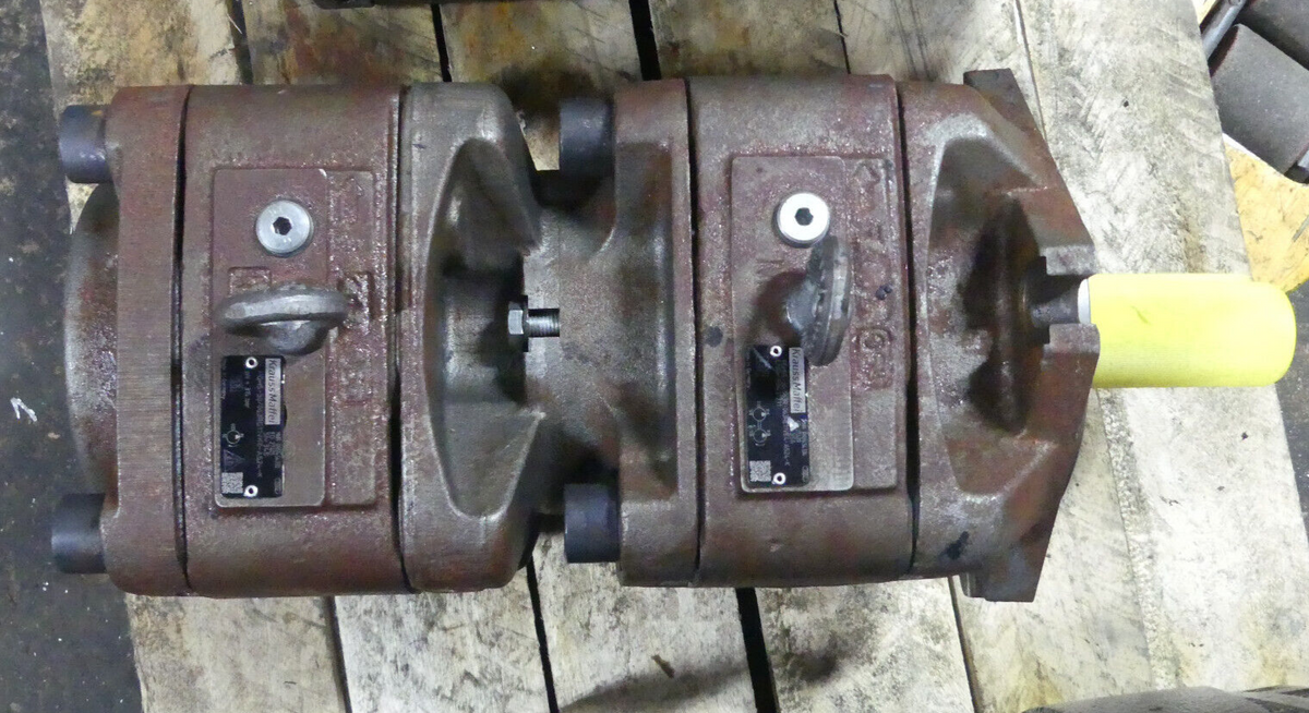 Krauss Maffei PGH5-30/063RG11VK0-A524-K+PGH55-30/063R-063RE11VE4-A524-K s.Bilder