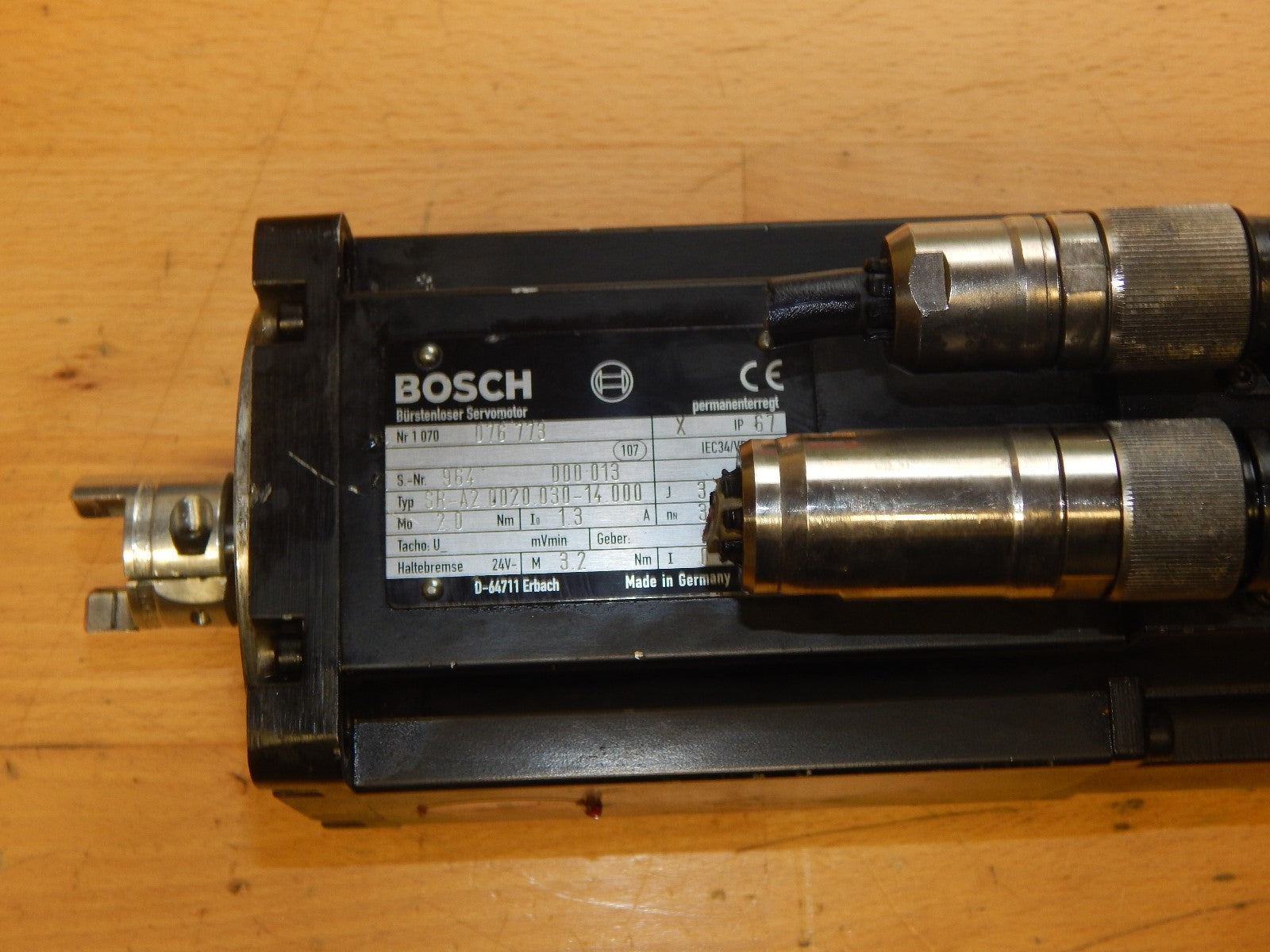 BOSCH bürstenloser Servomotor, permanenterregt, Typ SR-A2.0020.030-14.000