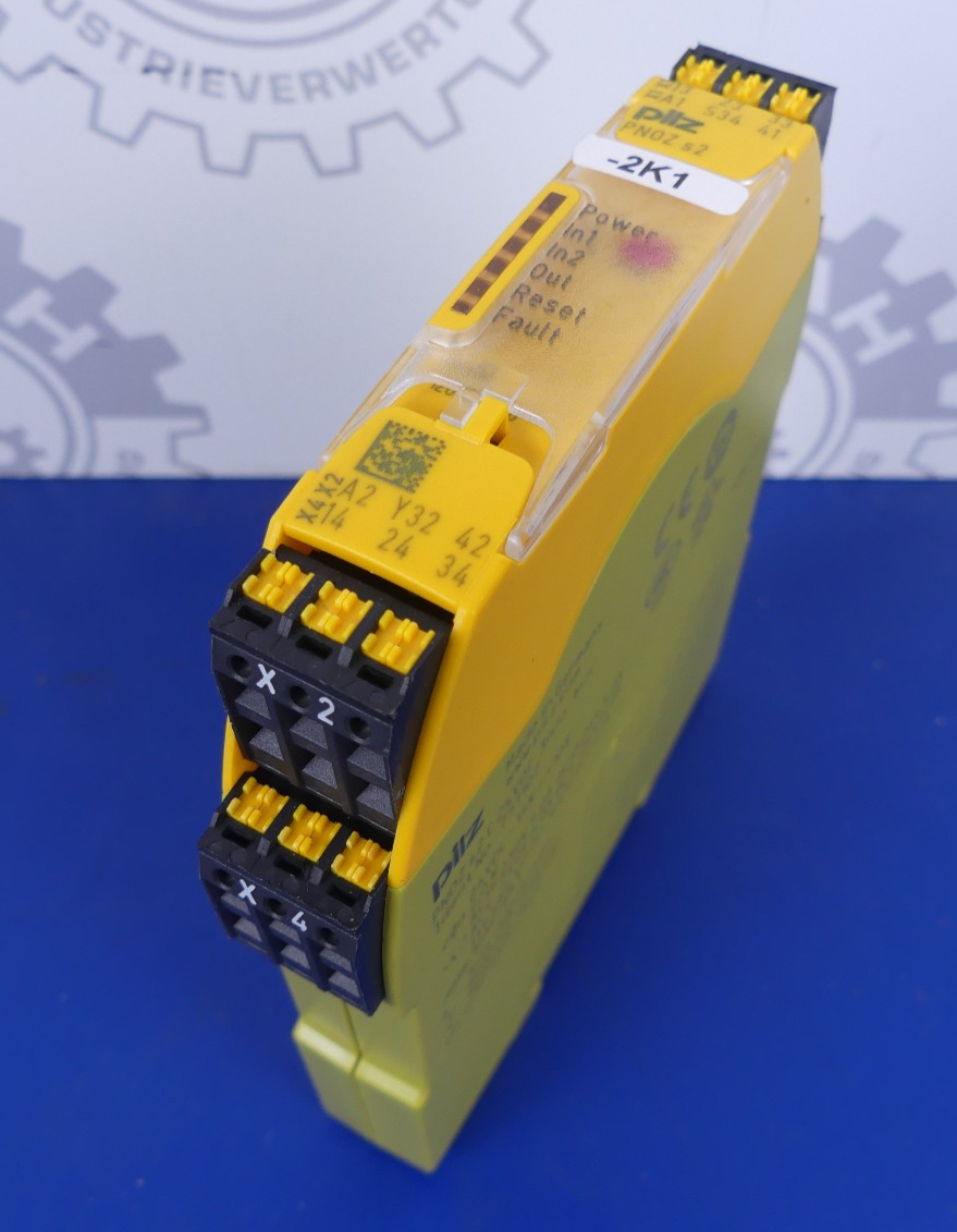 Pilz PNOZ S2 Sicherheitsrelais 751102    24VDC 3 N/O 1 N/C