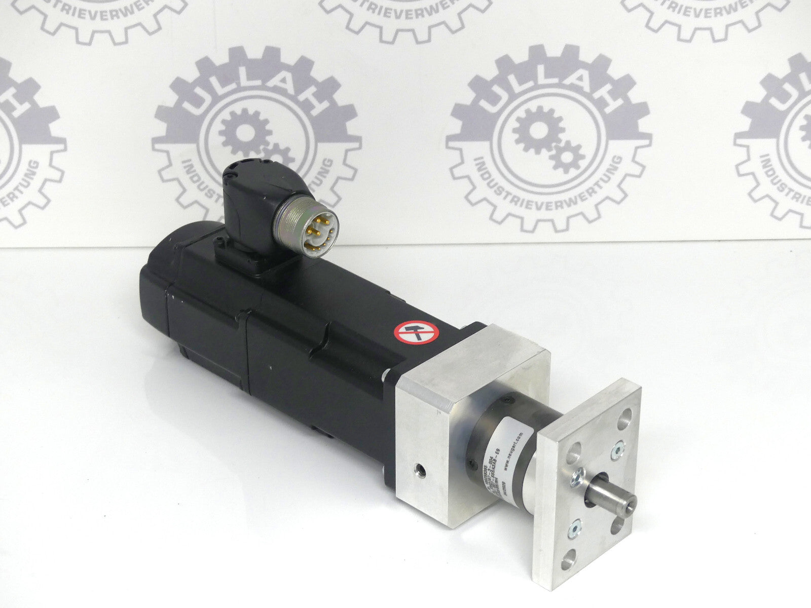 REXROTH MS2N03-B0BYN-CMSH0-NNNNN-NN + PLE040-007-SSSA3AB-E9 ( NEUWERTIG )