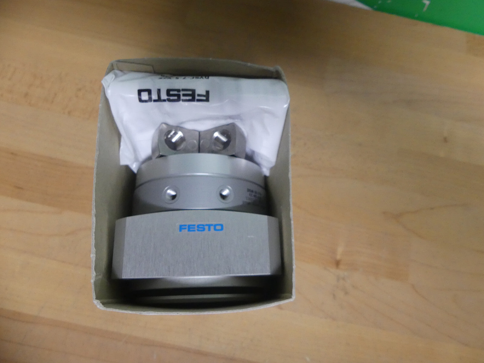 FESTO DSM-16-270-CC-HD-A-B  1369123  Schwenkantrieb