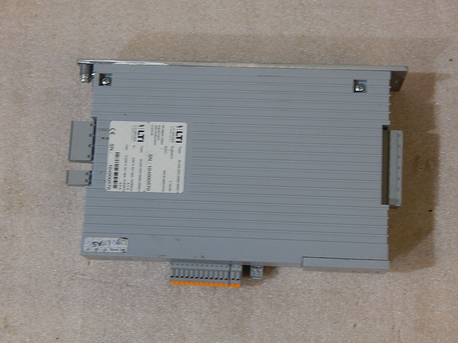 LTI Servo Drives  One junior SO22.003.0082.0000.0 Servo Controller, Servoregler