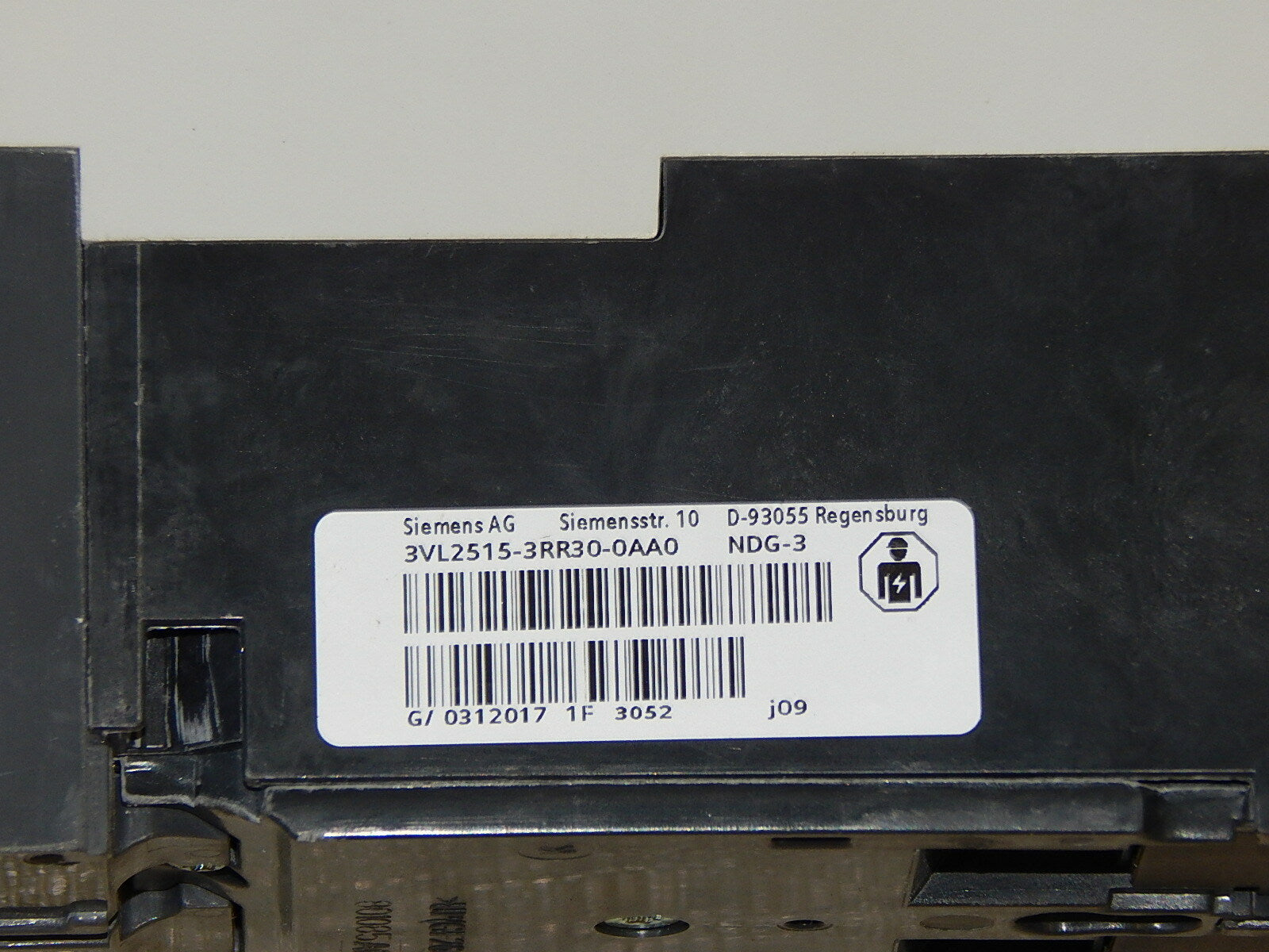 Siemens Leistungsschalter 3VL2515-2KE30-0AB1 +3VL9215-7KE30 150A Top Zustand 