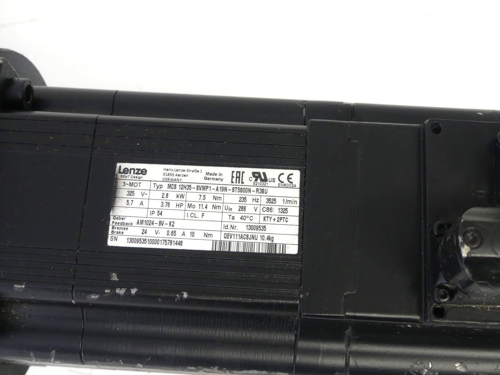 LENZE MCS 12H35-SVMP1-A19N-ST5S00N-R3SU + G50BH145MVBR2N