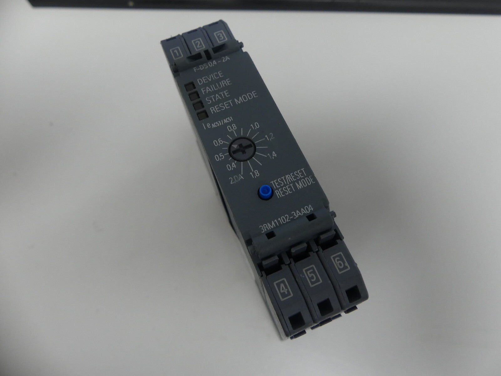 Siemens 3RM1102-3AA04