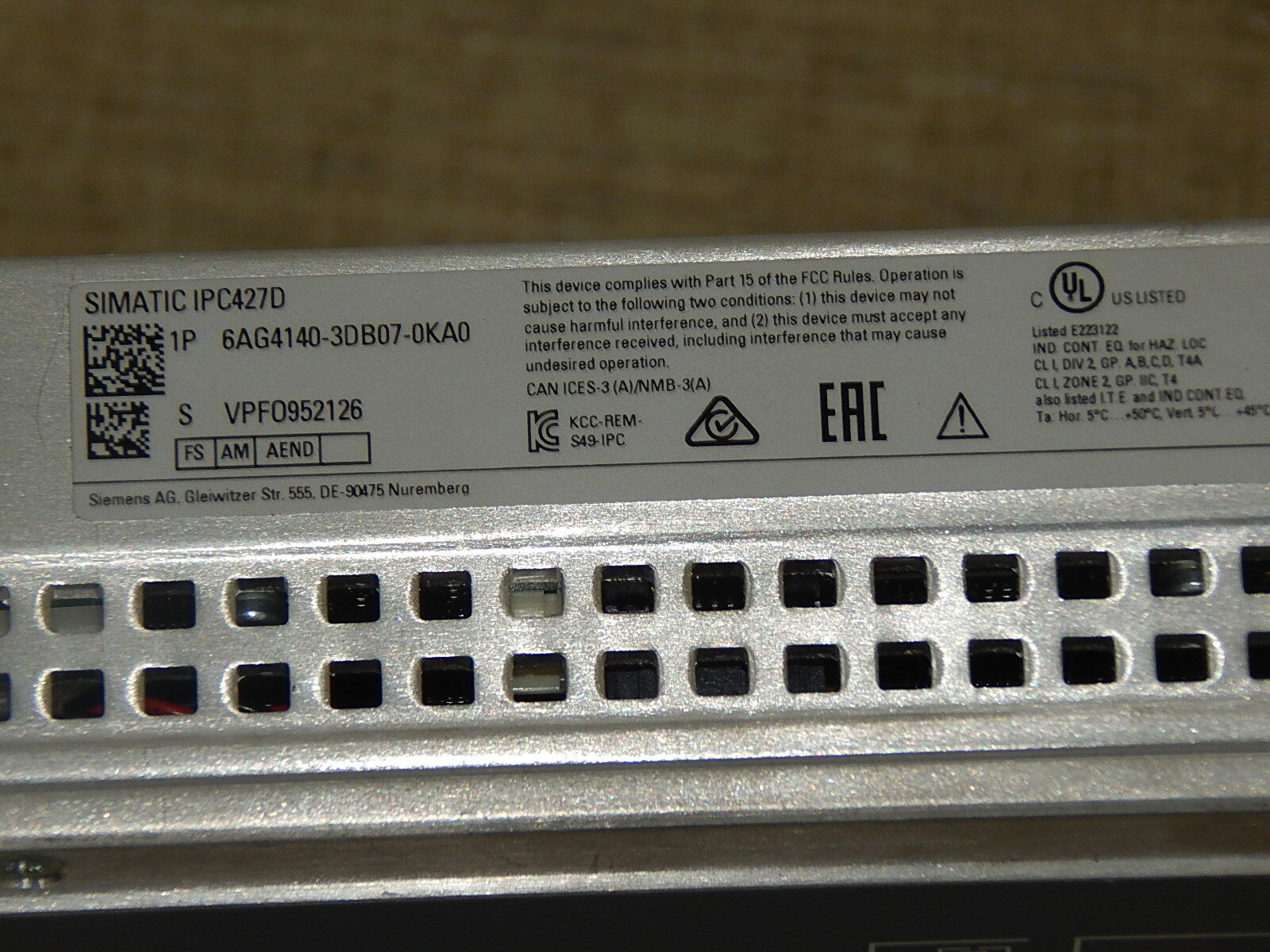 SIEMENS SIMATIC IPC427D 6AG4140-3DB07-0KA0 MICROBOX PC USED